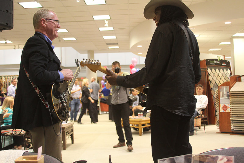 Tom  & Larry xIMG_0360.jpg