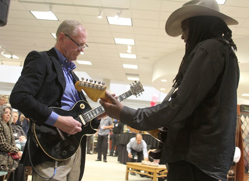 Tom & Larry xIMG_0362.jpg